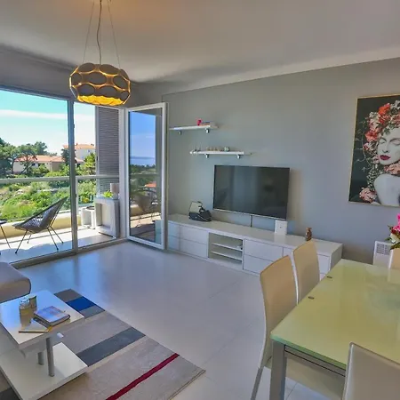 Luxury Apartment Big Blue Split *